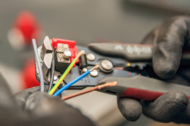 Best Commercial Electrician Services  in Wyandanch, NY